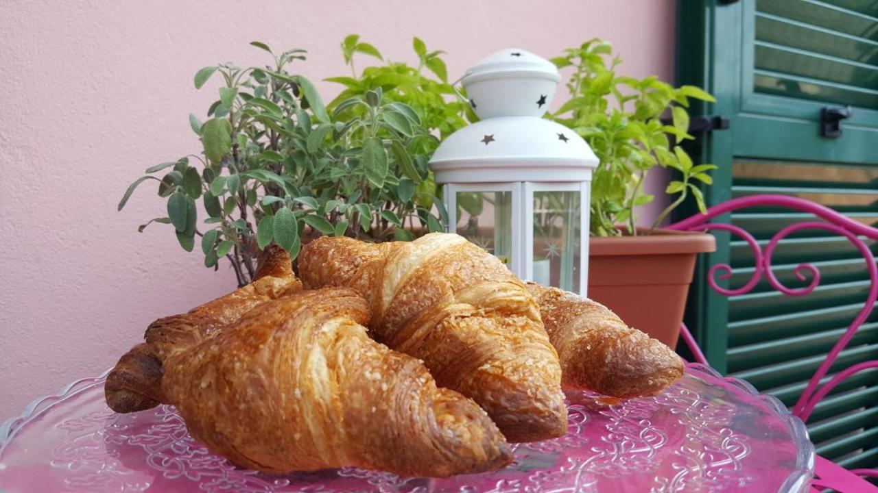 B&B Poggio Di Balestrino 外观 照片